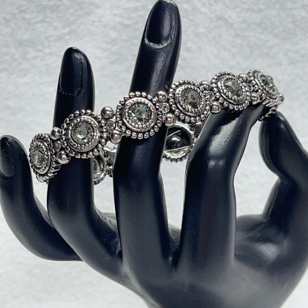 Touchstone Crystal Sedona stretch bracelet.